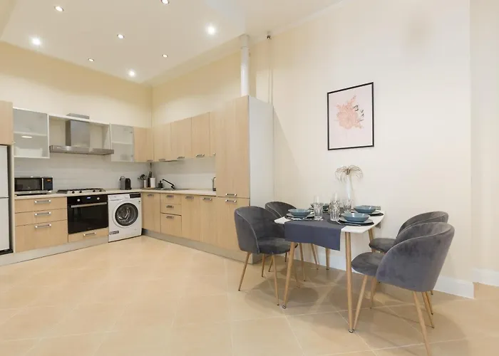 City Center Dream Home 2Br/2Bath